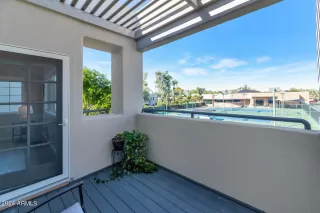 Photo #5: 6885882 Listing 