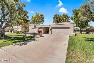 Photo #1: 6886028 Listing 