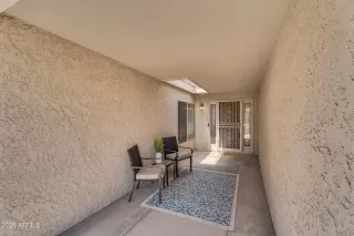 Photo #2: 6886028 Listing 