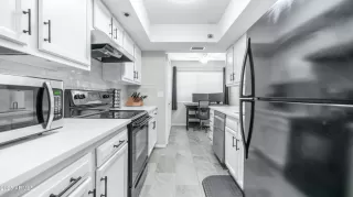 Photo #3: 6886455 Listing 