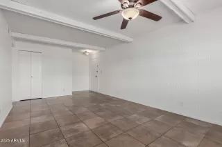 Photo #5: 6886938 Listing