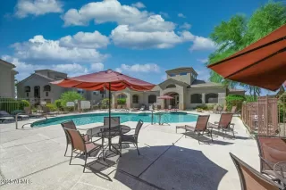 Photo #3: 6887337 Listing 