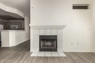 Photo #2: 6887613 Listing