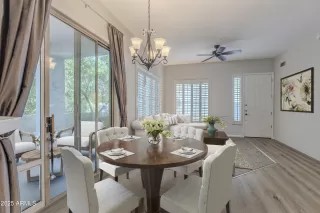 Photo #4: 6887870 Listing 