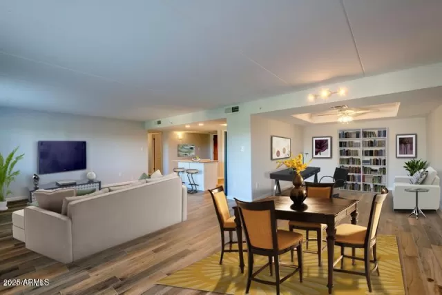 MLS: 6887942 Condo For Sale