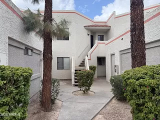 More Details about MLS # 6888050 : 985 N GRANITE REEF ROAD#134