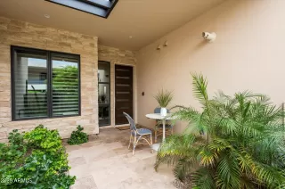 Photo #6: 6888217 Listing 