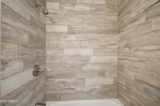 Photo #1: 6888233 Listing