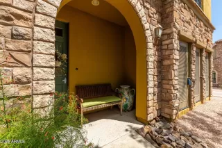 Photo #1: 6888274 Listing