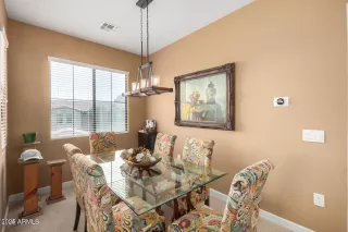 Photo #6: 6888274 Listing