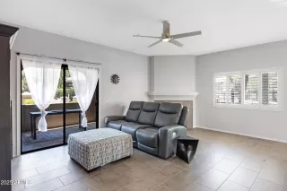 Photo #5: 6888330 Listing 