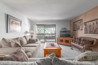 Photo #5: 6888543 Listing 