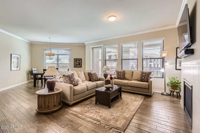 MLS: 6888731 Condo For Sale