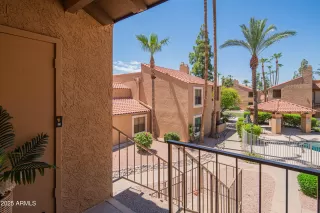 Photo #6: 6889258 Listing 