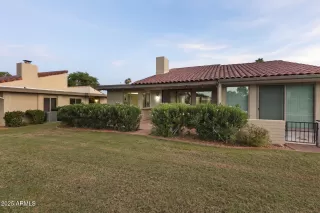 Photo #1: 6889397 Listing 