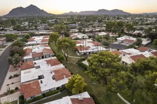 Photo #2: 6889397 Listing 