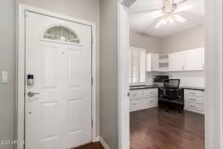 Photo #3: 6889633 Listing