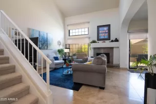 Photo #5: 6890592 Listing