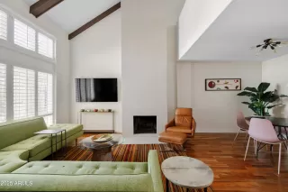 Photo #6: 6890908 Listing