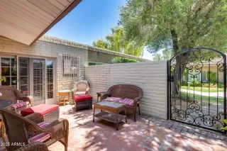 Photo #4: 6891018 Listing