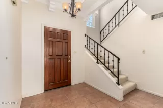 Photo #2: 6891253 Listing