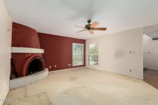 Photo #5: 6891253 Listing