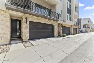 Photo #1: 6891369 Listing