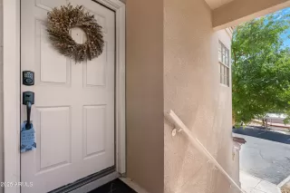 Photo #5: 6891564 Listing