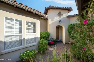 Photo #1: 6891571 Listing