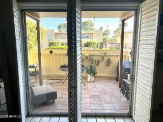 Photo #3: 6891730 Listing