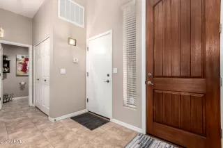 Photo #4: 6891844 Listing