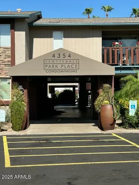 MLS: 6891947 Condo For Sale