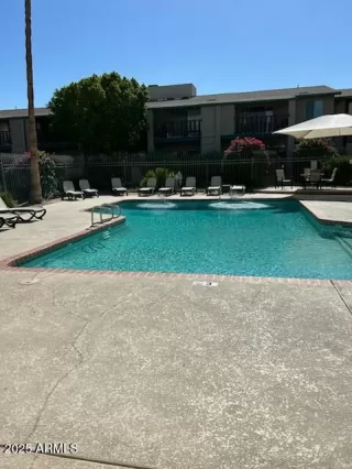 Photo #1: 6891947 Listing 