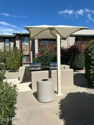 Photo #3: 6891947 Listing 