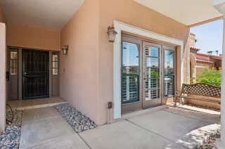 Photo #3: 6892102 Listing