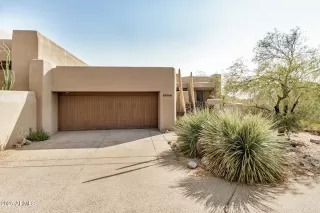 Photo #3: 6892545 Listing