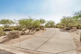 Photo #6: 6892545 Listing