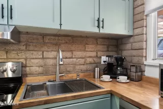 Photo #2: 6892932 Listing