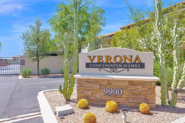 MLS: 6893296 Condo For Sale