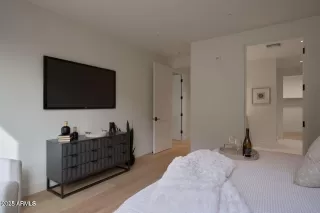 Photo #3: 6893438 Listing 