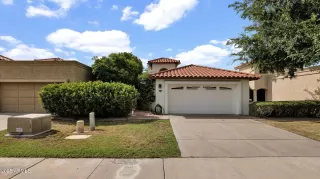 Photo #1: 6893792 Listing