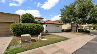 Photo #2: 6893792 Listing