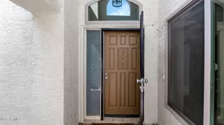 Photo #4: 6893792 Listing