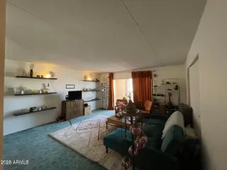 Photo #3: 6893817 Listing