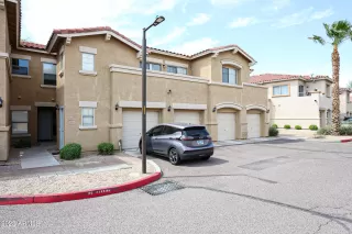 Photo #2: 6894019 Listing 