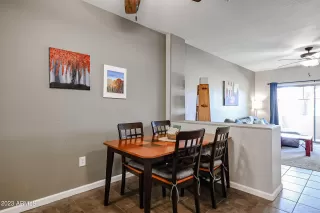 Photo #5: 6894019 Listing 