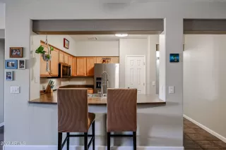 Photo #6: 6894019 Listing 