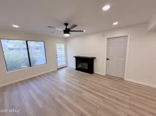 Photo #1: 6894171 Listing 