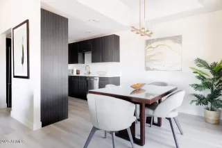 Photo #4: 6894249 Listing 