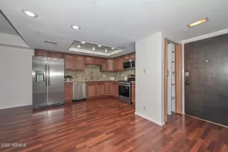 Photo #1: 6894253 Listing